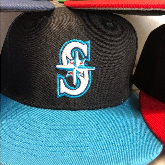 Lot 5 Mens Fitted  7 3/8 MLB Baseball Collectors Hats NEW Perfect Gift! - Picture 3 of 7